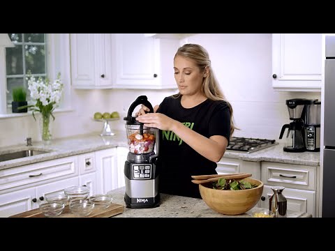 RECIPE: A Colorful Chopped Salad using Auto-iQ™ CHOP