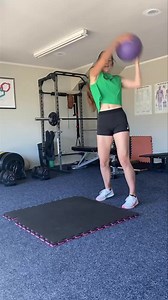 That feel at the end of a training block 😅 Feeling a bit sore and neurally fried, but next week I’m on a short break before getting back into pole vault specific training again! I have been quietly counting the weeks down and being as patient as possible 🙃 | Eliza McCartney