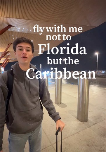 Found out it was cheaper to make a stop in the Caribbean on my way home from Pittsburgh than just heading straight home to Florida. Travel vlog from Pittsburgh (PIT) to St. Thomas (STT) with an ATL layover. Oh how I love a good deal🌴✈️ #travelvlog #pittsburgh #stthomas #caribbean #florida