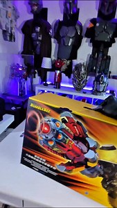Unboxing the Bumblebee Blaster. Pairs with the converting helmet perfectly. #transformers #unboxing #pov #bumblebee | polskihussar