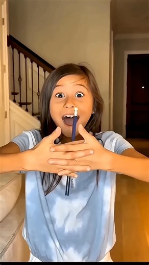 VIRAL NO BATIDAO DANCE TREND 😱🤣 #shortvideo #shorts #music #trend #dance