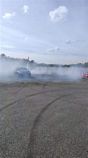 DRIFT AVEC UNE CAISSE À PLUS DE 1000 CH ! #drift #denza #byd #drifting #driftcar #denzaev