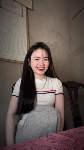 Video của Annhh Thư (@anhthuu.2004) với bản nhạc nhạc nền - Đoàn Lâm