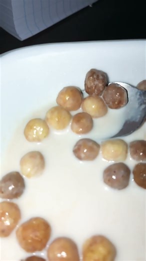 Reese's puffs