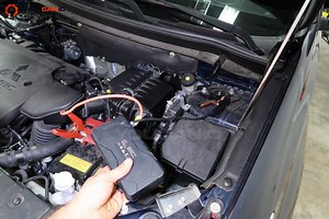 How To Jump-Start Mitsubishi With Dead Battery Easy DIY!