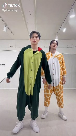 Doom Du Doom Challenge MV 500만 기념 피스를 향한 두두둠 🥁