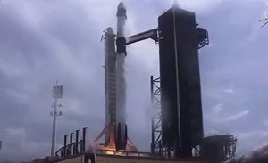 102K views · 5.7K reactions | History has been made.  NASA and SpaceX teams have successfully launched humans into space – the first time since 2011 that the United States has launched astronauts into space from U.S. soil. | USA TODAY | Facebook