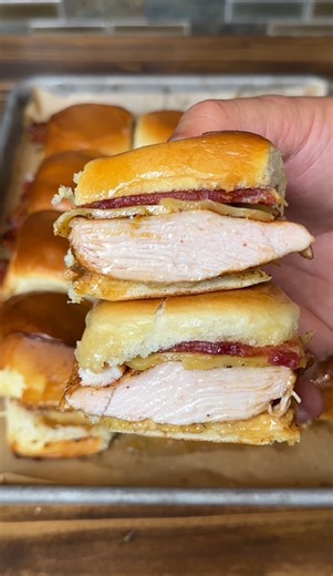 MAPLE CHICKEN AND BACON SLIDERS! Ingredients: -King’s Hawaiian Original Hawaiian Sweet Rolls -4 chicken breasts -2 tbsp BBQ seasoning -2 tbsp mayonnaise -6 pieces thick-cut bacon -6 slices of gouda cheese -2 tbsp melted butter -2 tbsp maple syrup Preparation: 1. Season chicken with BBQ seasoning, then grill until chicken reaches an internal temperature of 165 degrees 2. Bake bacon in the oven at 350 for 15-20 minutes (or until crispy) 3. Assemble sliders with mayonnaise, chicken, cheese, and bac