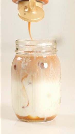 Cómo preparar Caramel Macchiato de Starbucks
