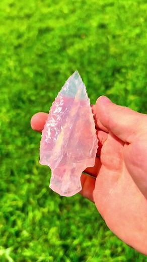 Making a Rose Quartz Dagger for Skinning & Disarticulating