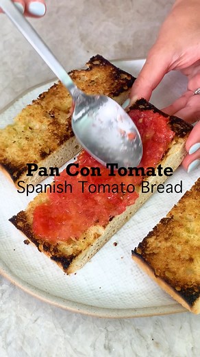 Pan Con Tomate 🍅 (Spanish Tomato Bread) | The Mediterranean Dish