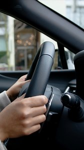 La UX 300h traduce la energía de la ciudad en armonía. Tecnología híbrida, diseño fluido y una sensación única al moverte. #LexusPerú #ExperienceAmazing | Lexus Perú