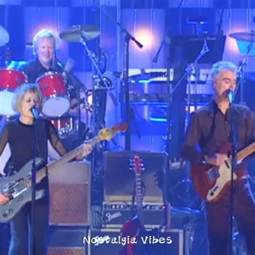Talking Heads Perform "Psycho Killer" at the 2002 Inductions | Nostalgia Vibes