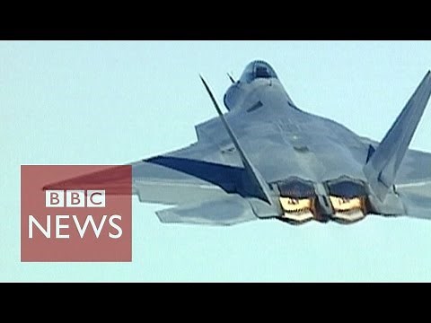 F22 Raptor - World's most advanced jet in 60 secs - BBC News