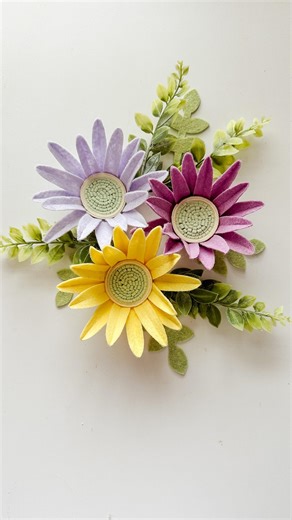 11K views · 117 reactions | Pretty spring flowers that last forever! #feltflowers | Resa Curbo Creative | Facebook