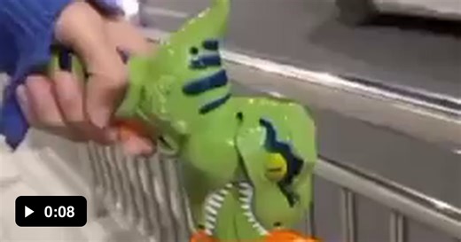 Watching this bubble machine is strangely satisfying - Video