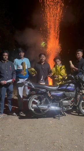 Ꮶᴀʀᴀɴ  on Instagram: "10k Instagram family#instagram #popular #india"