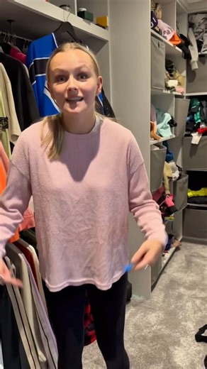 Toe crushed prank 😆😆🫢🫢😁😁 . .. ... .... .#kristenhanby #bryonyhanby #hanbygang #woodyandkleiny #brentrivera #hahahaha #pranks #kristenhanbyextra #funnymemes #funny #jacksonodeherty #kristenhanbygang #haha #goubtubefanpage #Hahahahahahahahahahahahahahahahahahahah #prankwar #challenger #crazy | Bryony Hanby