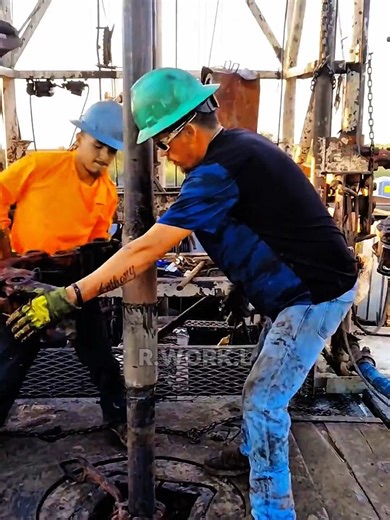 Understanding Drill Pipe Connections and Tripping in Drilling