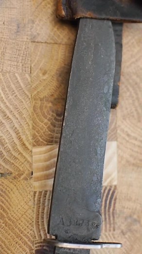 Restoring an Old Rusty Hunting Knife