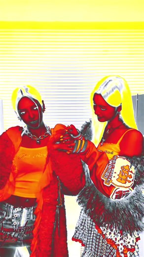 Hyo with #juun #hearts2hearts #snsd #girlsgeneration #challenge cr: hearts2hearts & smtown