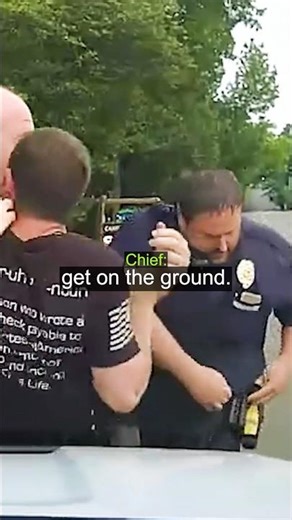 Cops Struggle To Arrest Rabid Suspect