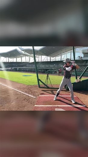 Max Hemenway swing in SLOW-MO, going DEEP at PG SelectFest! #perfectgame #baseball