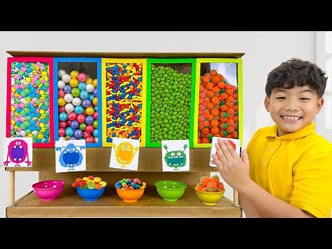 ¡Jugar con Las Máquinas Expendedoras de Dulces con Eric, Wendy y Maddie!