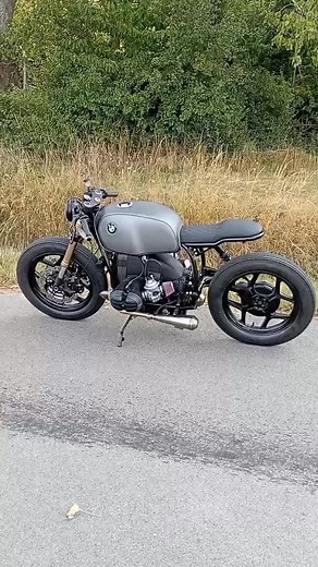 Custom BMW R100 Café Racer by Lysmotorcycles