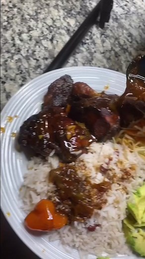 Escaping the Kitchen Heat: Kidney Bean and Chicken Recipe