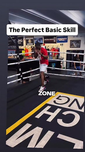The perfect footwork drill for learning ring generalship! | Master Boxing