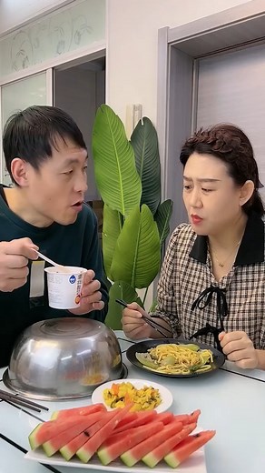 Funny Couple Challenge = Delicious Rewards 🥰🍩🤣 | Best Viral Video