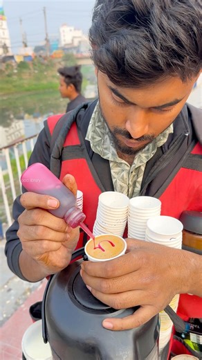 See How Names Are Written On Coffee #shorts #viralvideo #shortvideo #foodie #streetfood #trending