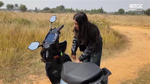 1.8K views · 14 reactions | Simple Energy Gen 2 Scooter Explained- Design, Features & Range The Simple Energy Gen 2 electric scooter are here with improved range, performance, and smart features. This walkaround covers design, battery options, and what’s new in the Gen 2 lineup. #autozindia #automobile #simpleenergy #simpleenergygen2 #simplegen2 | India.com Auto | Facebook