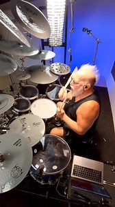 400K views · 13K reactions | DETROIT ROCK CITY KISS Drumcraft Paiste CymbalsVic Firth sE Electronics #drums #miketerrana #drumlife #vicfirth #iwontstopthemusic #remopercusssion #trickdrums #teamremo #paiste #video #drumcover #trickpedals #skygeldamperpad #drummer #drumcraft #bethepulse #drumcraftdrums #genesimmons #paulstanley #petercriss #acefrehley #70smusic #drumcover #detroitrockcity #detroit #michigan | Mike Terrana | Facebook