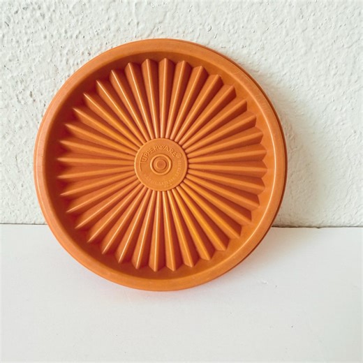 Vintage Orange Tupperware 812-8 Starburst Lid Fits a 5 Inch - Round Replacement Tupperware Servalier Lids - Fits 1323, 886, 1297, 811 - Etsy