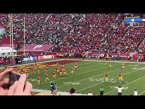 Spectacular entrance by USC Football Players at Los Angeles Memorial Colliseum