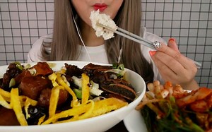 【Great Girl】红烧短肋韩国甜食 泡菜大口米饭～吃声助眠～