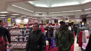 At all of our NEX locations around the globe, we strive to give VIP treatment, not just on #NavyBlueFriday, but every day of the year. NEX North Island took it up a notch by inviting their customers to enter the store on the red carpet! 😎 | Navy Exchange