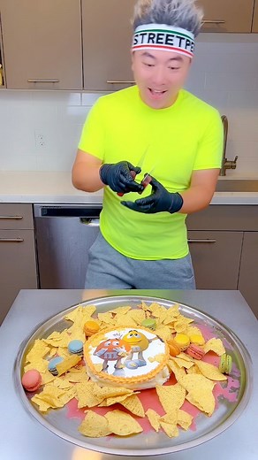 662K views · 106K reactions | M&M's cake vs macarons ice cream challenge!  #funny by Ethan Funny Family | Ethan Funny Family | Facebook