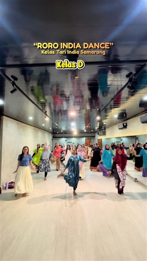 KELAS D || Roro India Dance Semarang FULL VIDEO || Pairon Mein Bandhan Hai 🗓️ Sabtu, 24 Mei 2026 / Jam 11.00 WIB 💃 @roroindiadance Join Kelas Tari India Semarang : 081227472271 #kelastariindiasemarang #kelastariindia #bollywoodsemarang #tariindiasemarang #kelasbollywood