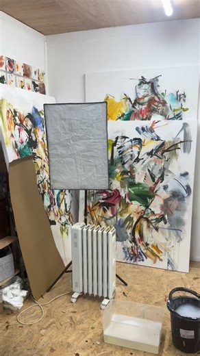 Nikki on Instagram: "Studio Fragments"