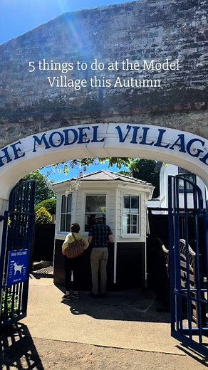 5 things to do at the Model Village this Autumn 🍂 Are we on your Autumn must visit list? We are open daily and look forward to seeing you 🏡 . . #modelvillage #modelvillagegodshill #daysout #worldinminature | Model Village Godshill