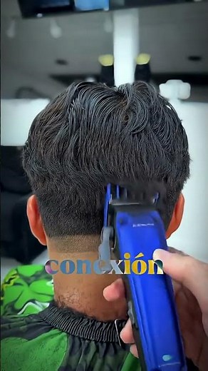 1-Minute Taper Fade Tutorial 💈 STEP BY STEP - For Beginner Barbers 🔥 @HowToFade