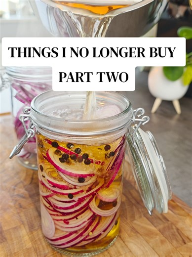 Easy Homemade Pickled Red Onions Recipe