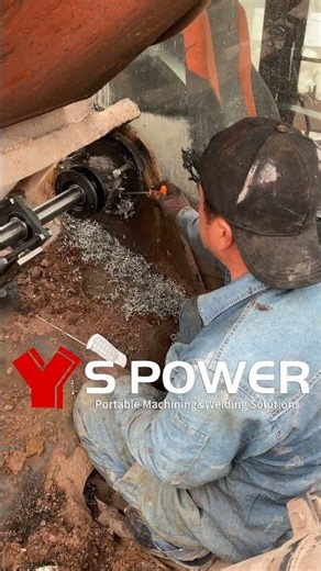 On-site repair this excavator boom base, S Power Portable line boring machine manufacturer.