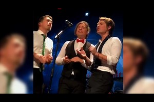 Viral: 90s boy group Hanson sings a jaw-dropping Christmas song rendition | ABS-CBN Entertainment