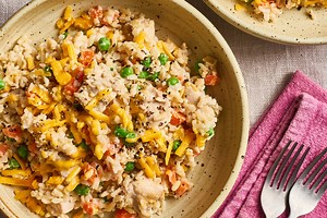 Recipe: The Best Creamy, Cheesy Slow Cooker Chicken and Rice
