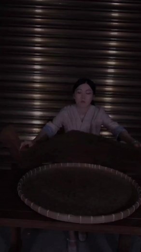 Look, 2,000 years ago, how Chinese raised silkworms, reeled silk and made clothes#Chinese handmade#Silk clothing