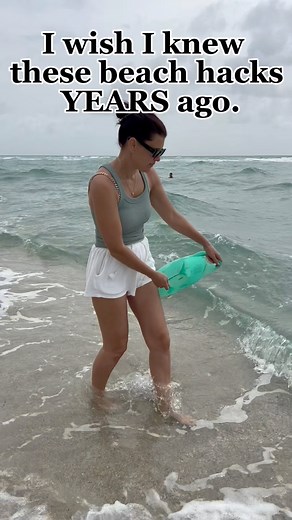 Genius Beach Hacks for Your Next Summer Trip! #SummerHacks #BeachTips #MomHacks | Ollie Hacks